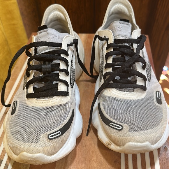 Brooks Aurora BL Men’s US 8 , lightly used for sale. - Picture 2 of 9